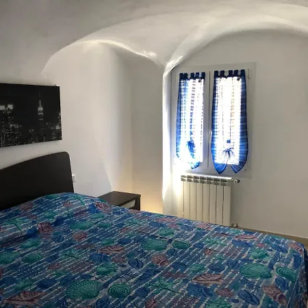 La Volta Di Pietra إمبيريا